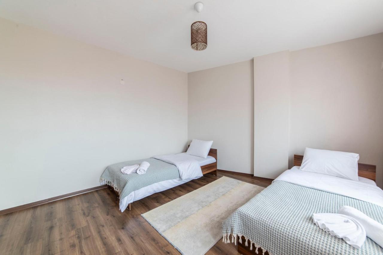 Centrally Located 2 Bedroom Apt With Netflix Bursa Eksteriør billede