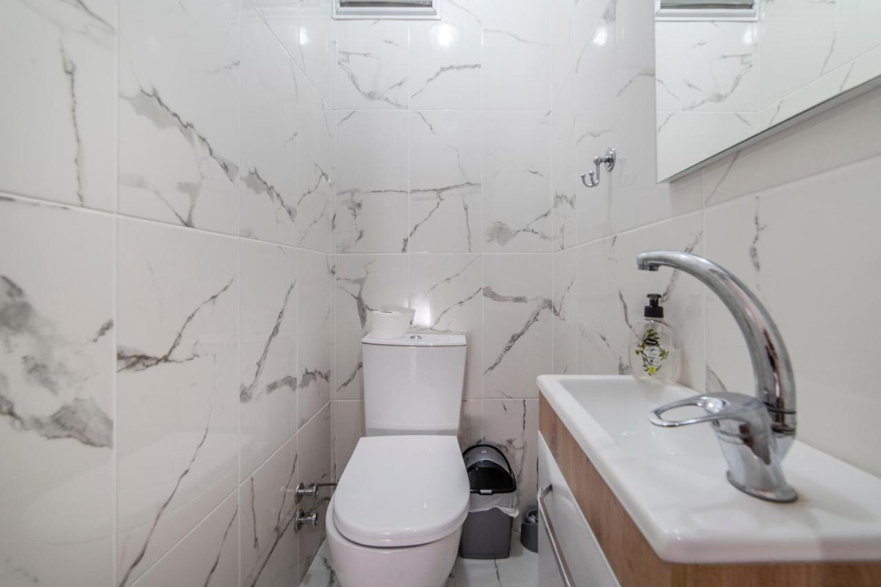 Centrally Located 2 Bedroom Apt With Netflix Bursa Eksteriør billede