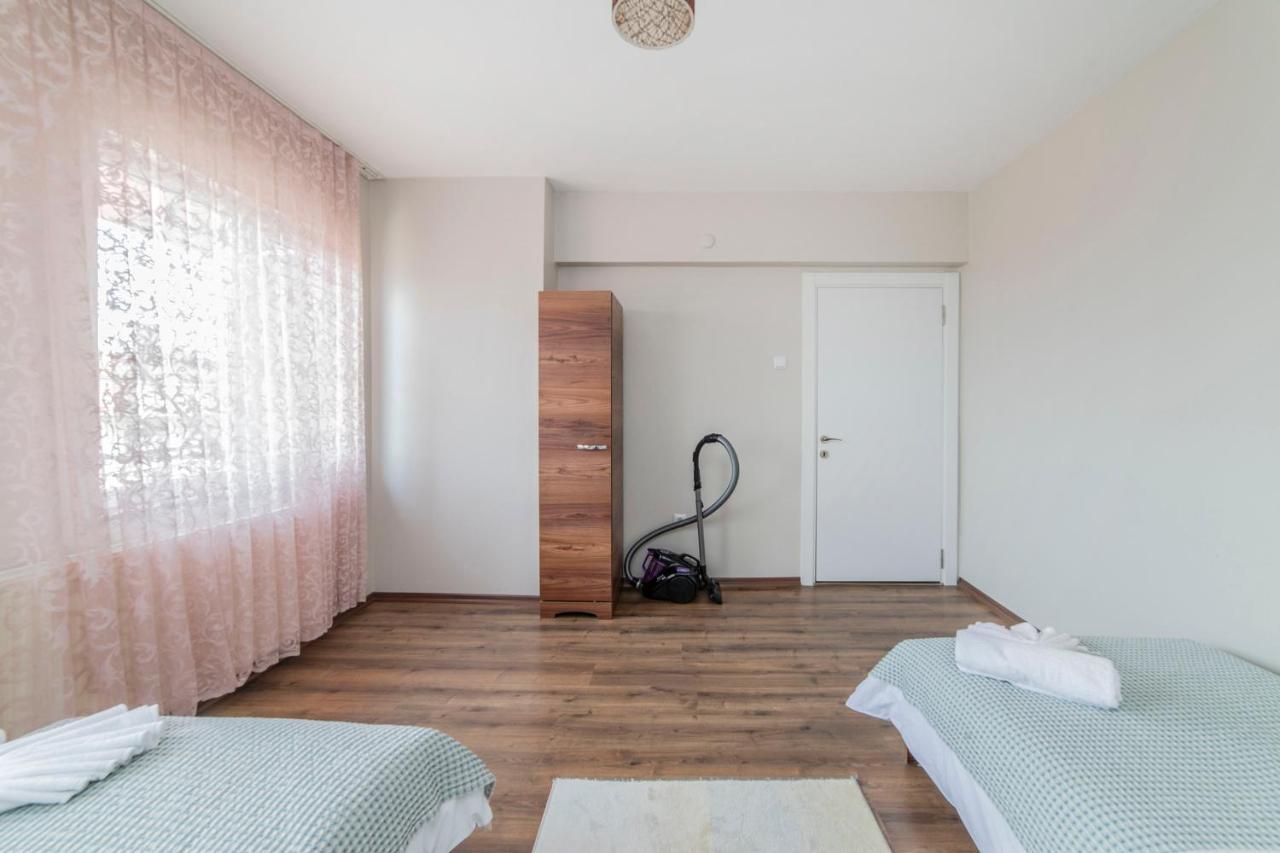 Centrally Located 2 Bedroom Apt With Netflix Bursa Eksteriør billede