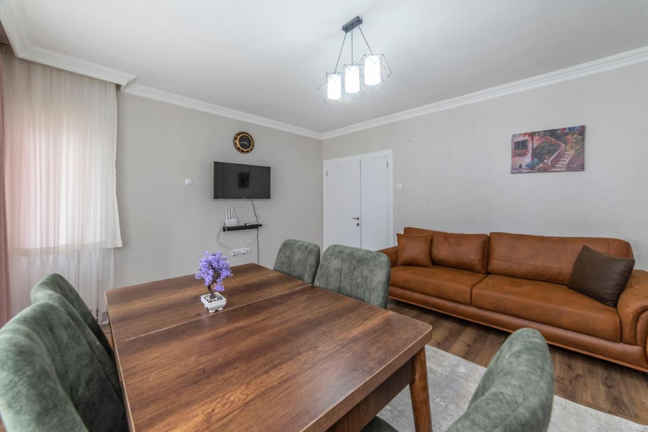 Centrally Located 2 Bedroom Apt With Netflix Bursa Eksteriør billede