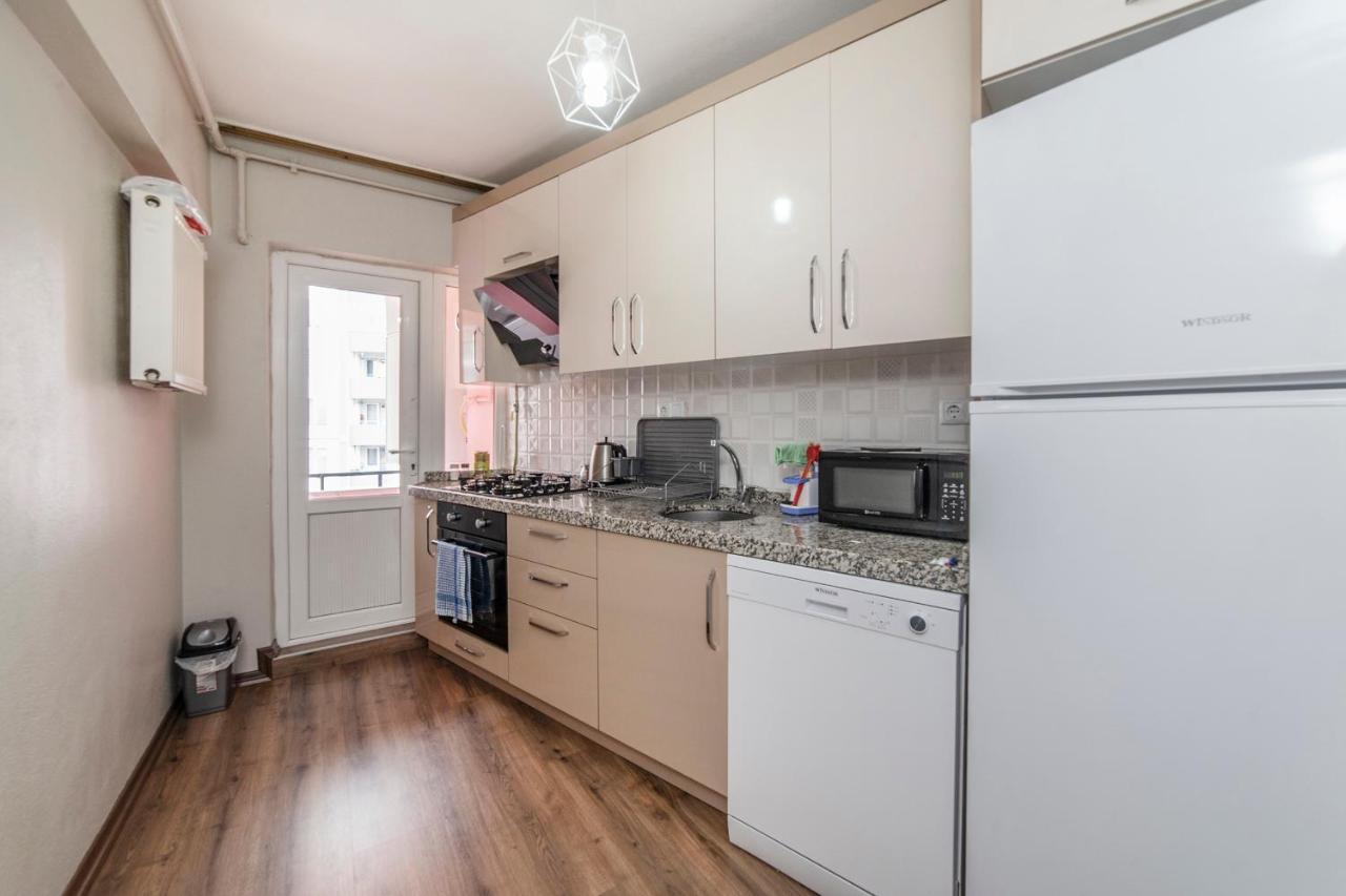 Centrally Located 2 Bedroom Apt With Netflix Bursa Eksteriør billede